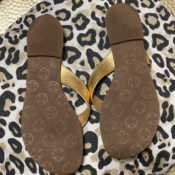 EUC Tory Burch Thora Gold Metallic Sandals. Worn a few times. Great shape! - Picture 3 of 5